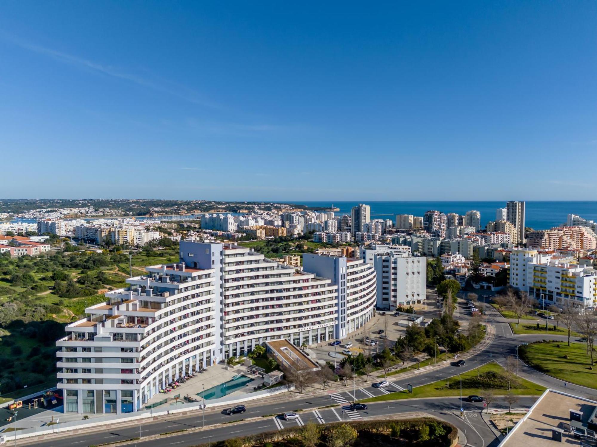 Breathtaking Coral Ocean View Apartment At Oa Portimão Extérieur photo