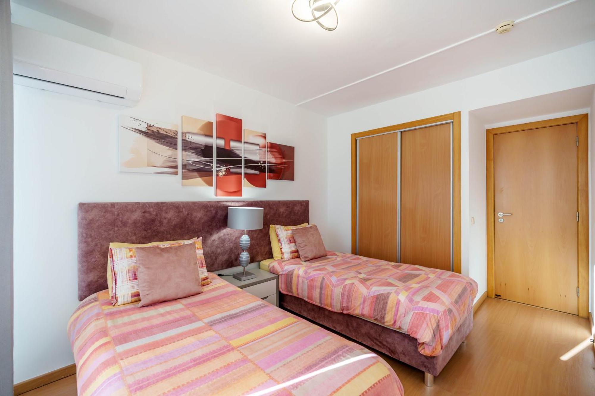 Breathtaking Coral Ocean View Apartment At Oa Portimão Extérieur photo