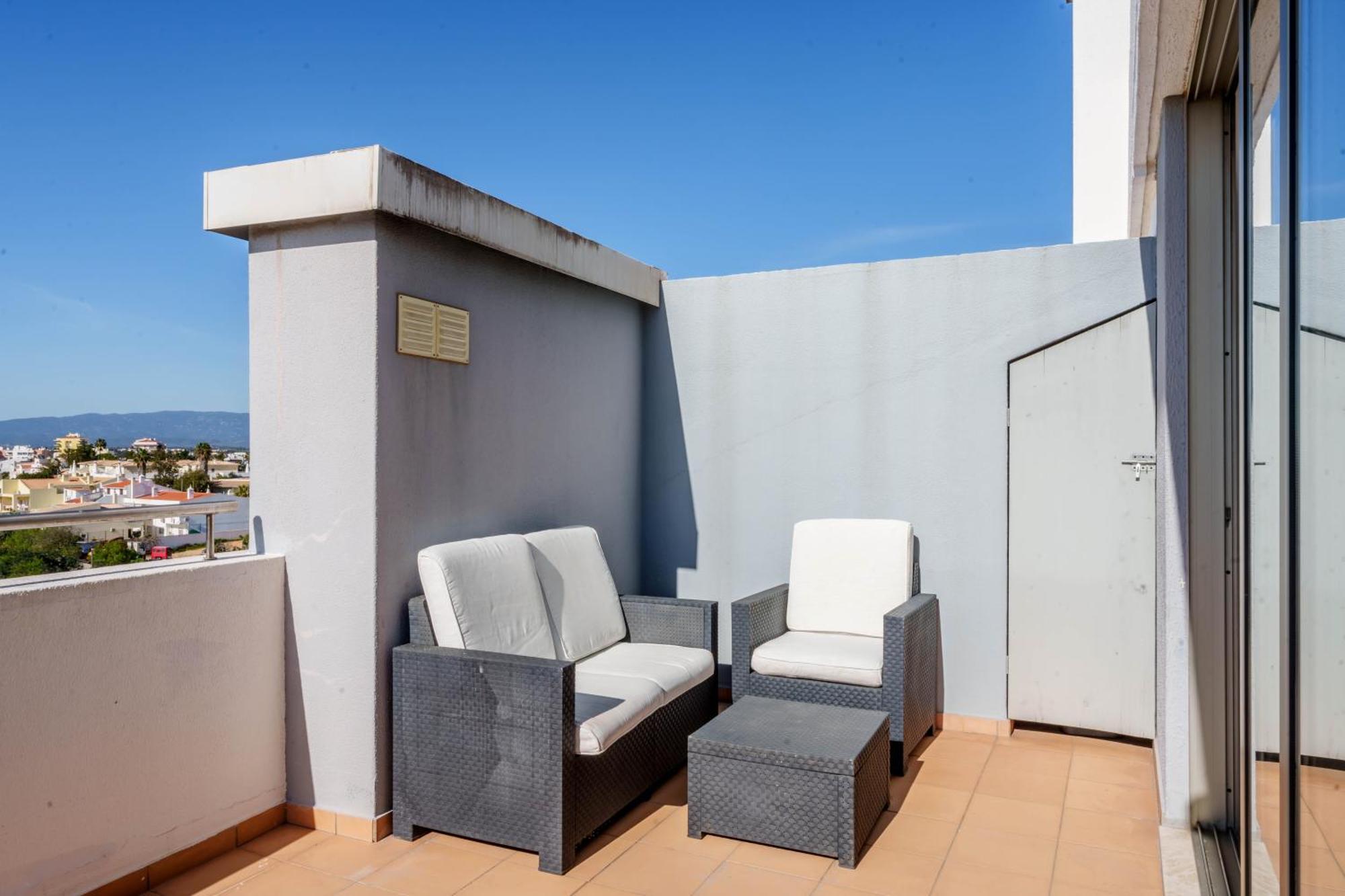 Breathtaking Coral Ocean View Apartment At Oa Portimão Extérieur photo